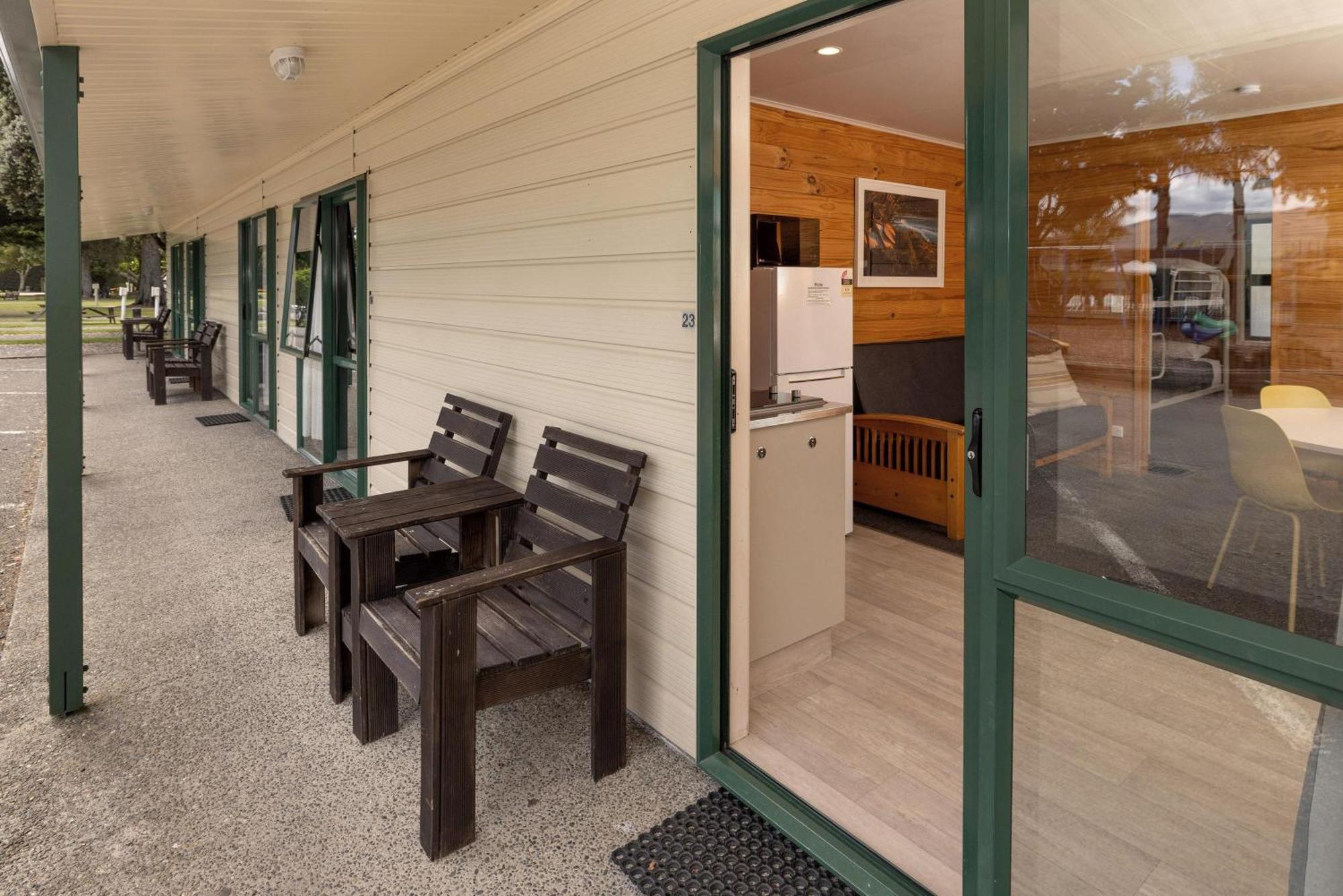 Motueka Top 10 Holiday Park Hotel Exterior foto